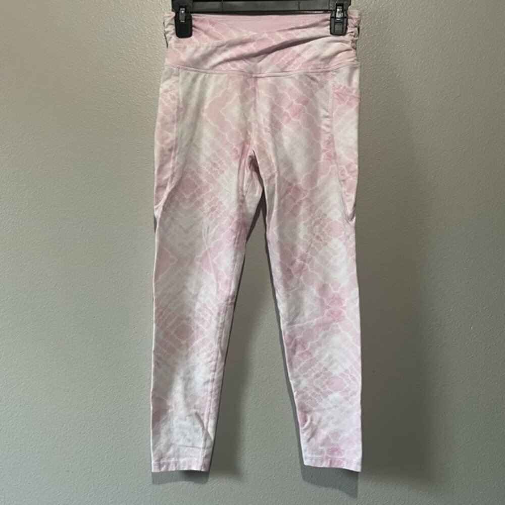 DKNY SPORT- NEW Pastel Pink and White ankle length/capri leggings with V Waist